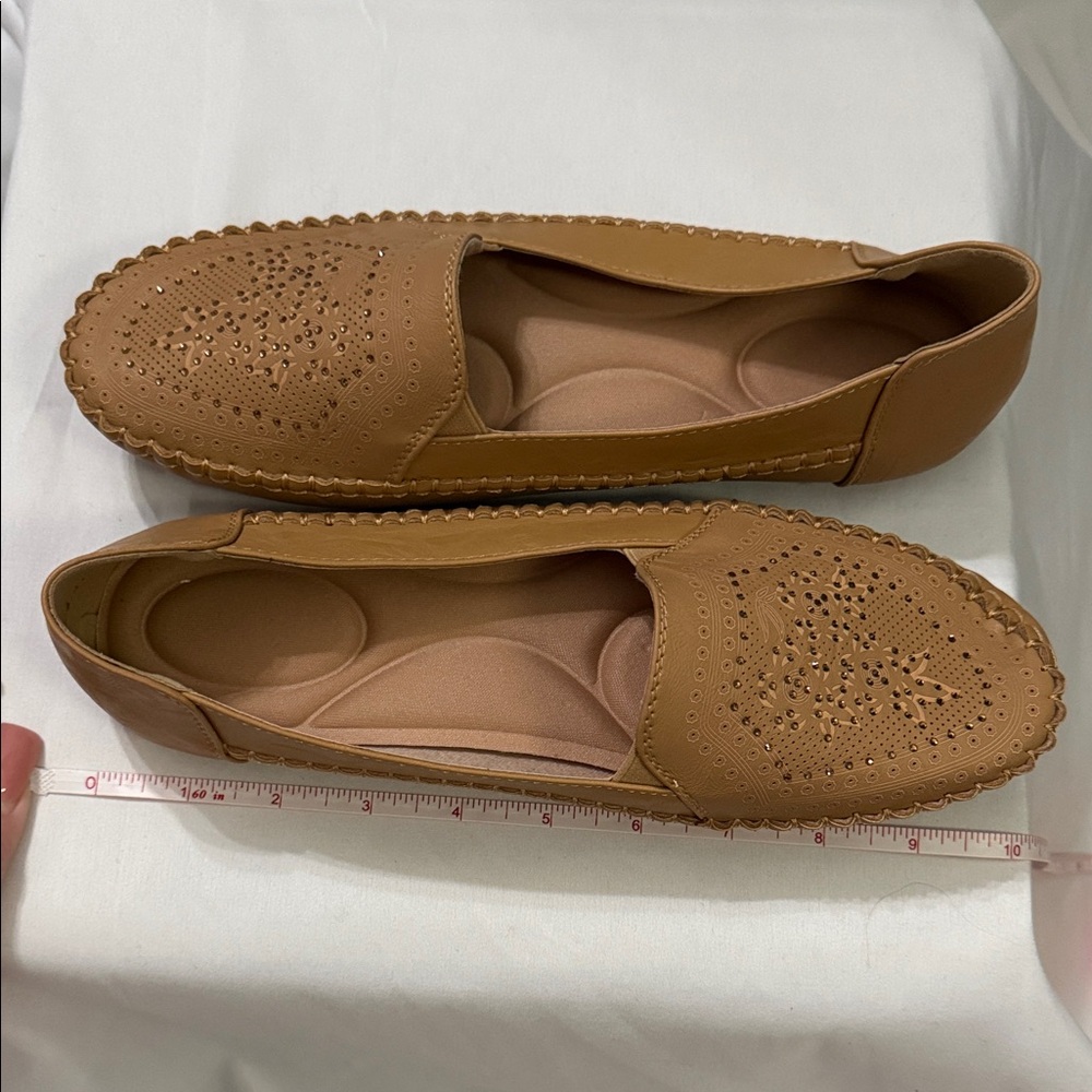 Elegant Tan Perforated Loafers for Women - Picture 8 of 8